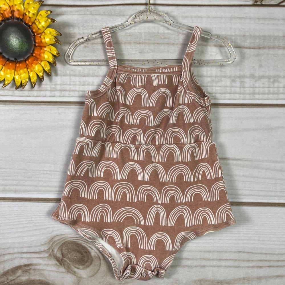 Little One Shop Baby Rainbow Print Sleeveless Romper Mauve 12-18M